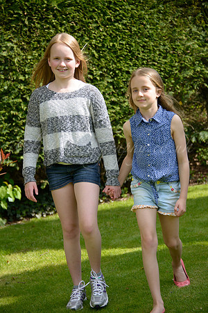 Charlotte & Sophie_0009